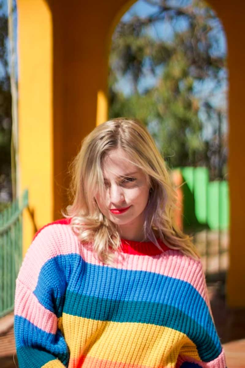 Chic Sweater Outfits