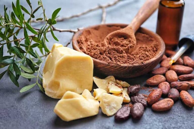 How to Choose the Best Cocoa Butter Products for Your Natural Skin