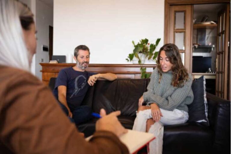 Role Of Trust And Vulnerability In Couples Therapy!