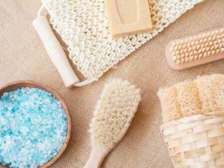 5 Types Of Bath Salts Every Woman Needs For Smooth And Silky Skin