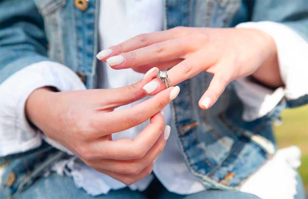 Engagement Ring Trends and Designs