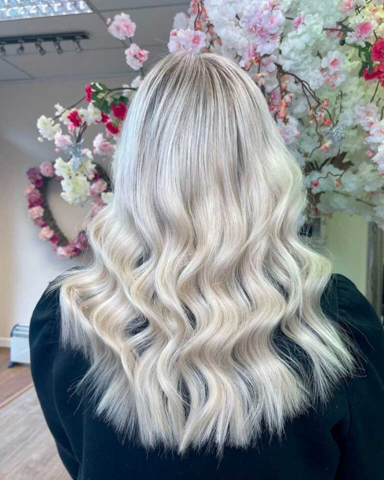 How To Apply Tape In Hair Extensions and Its Advantages