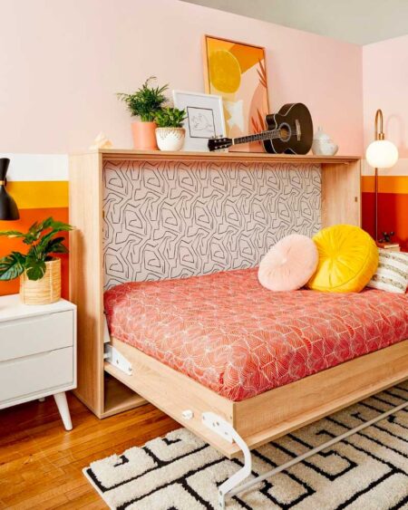 What to Look Into When Purchasing a Murphy Bed