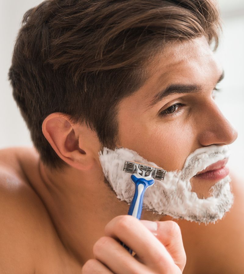How To Shave Your Face the Right Way To Avoid Irritation