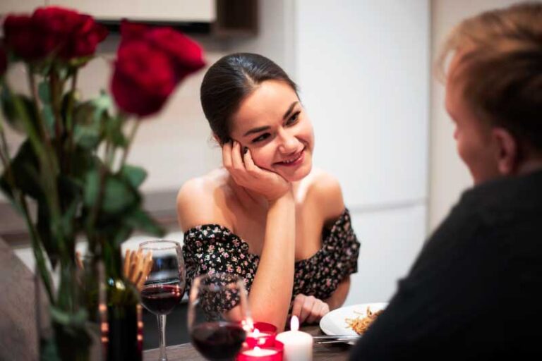 How to Add Sparkle to Your Dating Routine