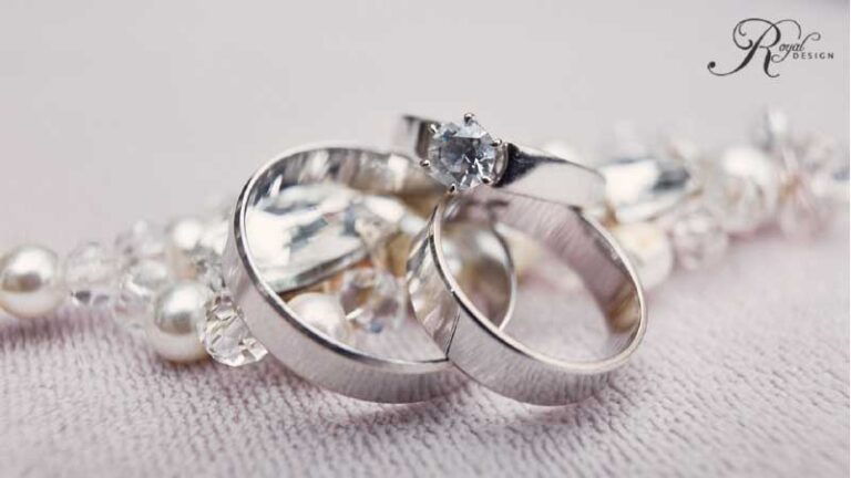 How to Shop for Vintage and Antique Jewelry