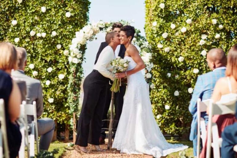 How to Make a Meaningful and Personalized Wedding Ceremony