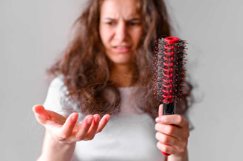 How to Stop Hair Loss Naturally