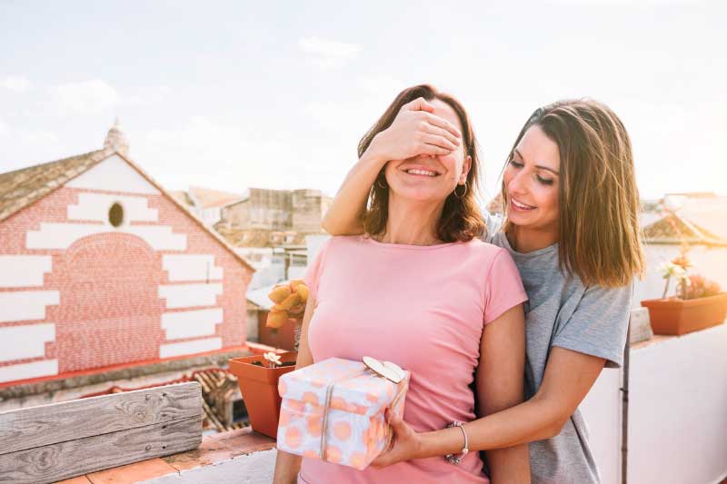 Gifts That Will Make Your Best Friend Love You Longer Than Forever