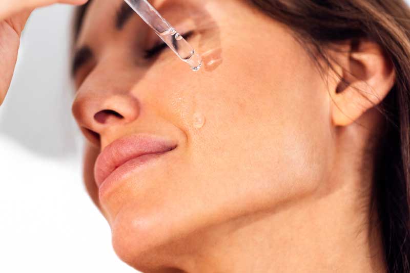 What You Should Know Before Using Face Oils