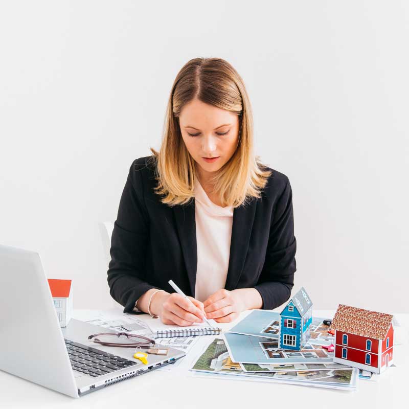 Your Comprehensive Guide to Avoiding Common Pitfalls in Real Estate Transactions