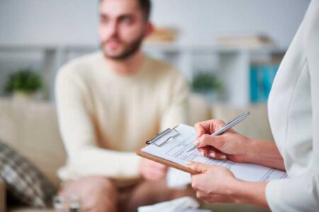 Core Considerations for Choosing a Hypnotherapy Program