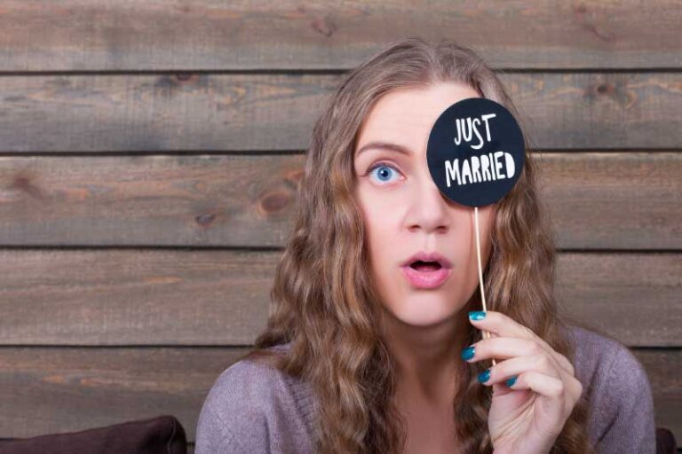 Why I’d Be Offended If A Woman Didn’t Take My Last Name