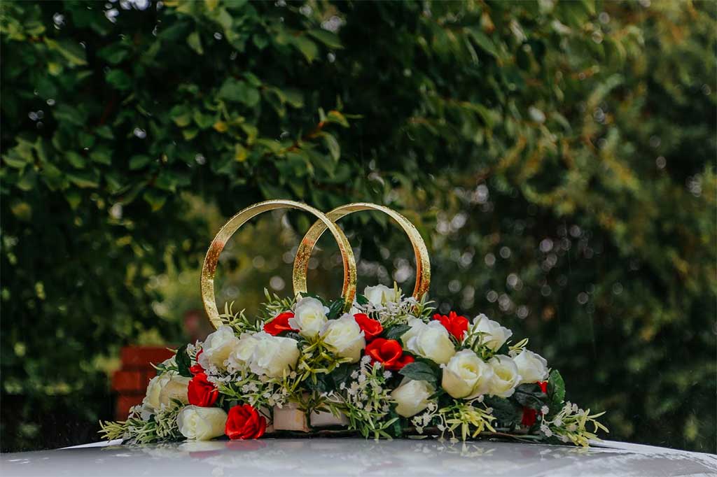 A Guide to Planning an Unforgettable Engagement Party