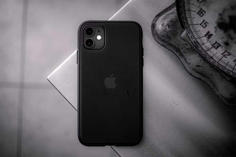 Choosing the best eSIM provider for the USA