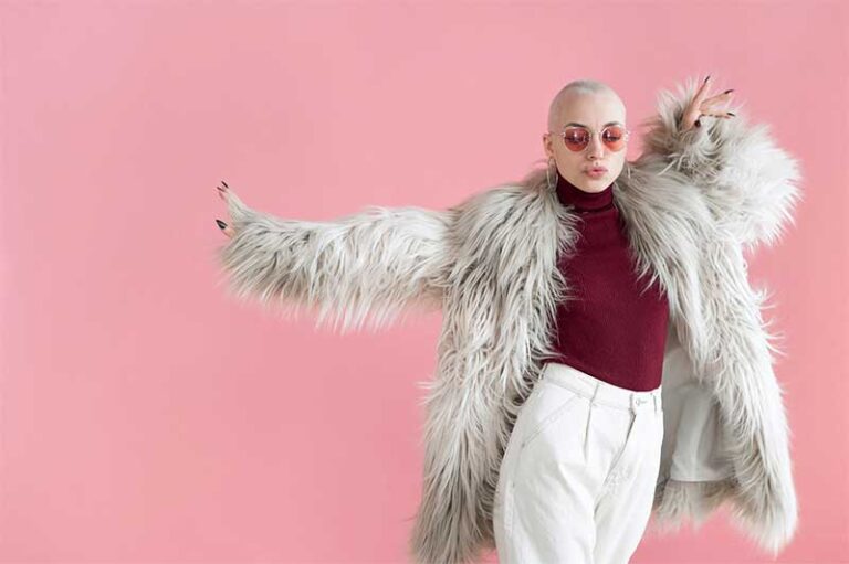 Fashion Tips to Stand Out from the Crowd