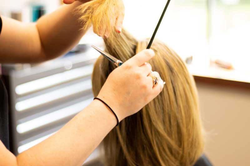 How Layered Haircuts Add Volume And Texture