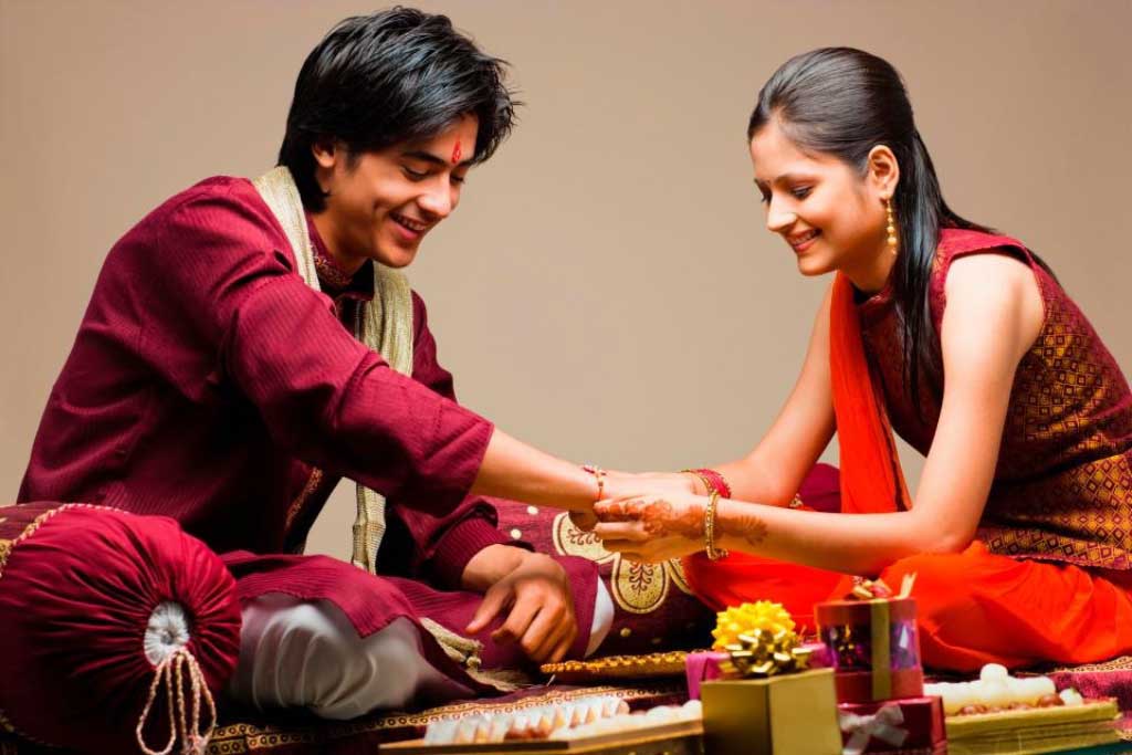 Styling Traditional Wear for Rakhi- Suits and Cotton Sarees