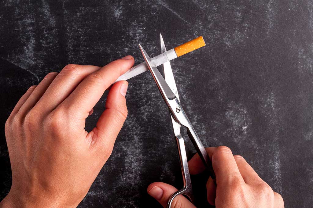 The Unique Advantage of Hypnotherapy in Smoking Cessation