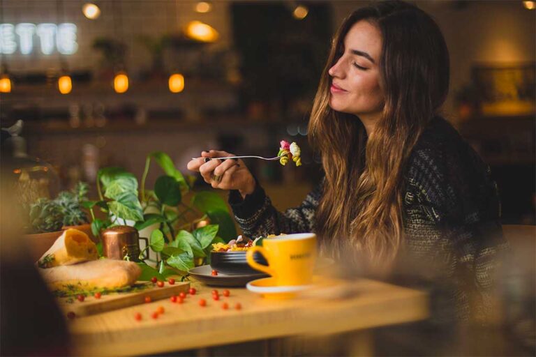 Running a Successful Vegan Restaurant: Embracing Sustainability and Resilience