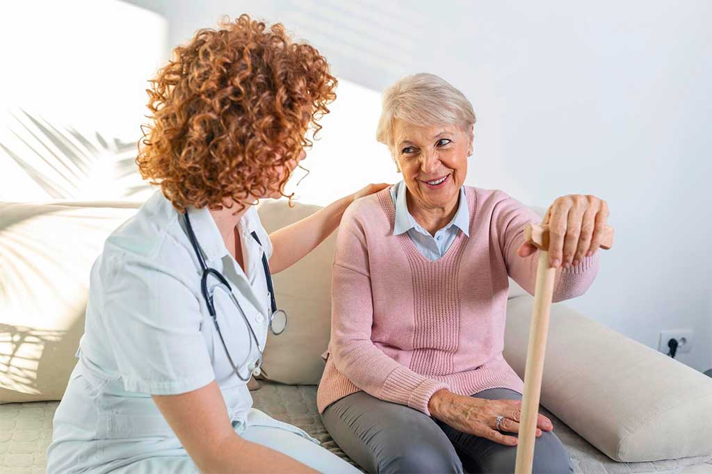An overview of the responsibilities, expectations, and impact of hospice volunteers on patients and their families.