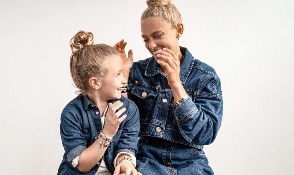 Jewelry gifts for sister: treasures for your lifelong friend