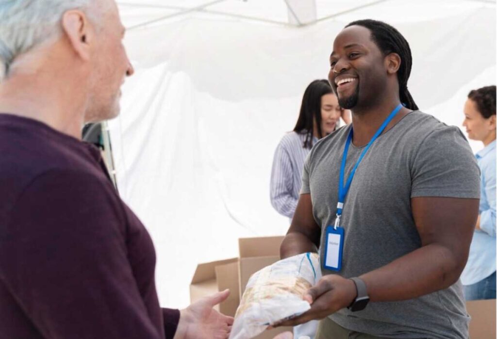 5 Tips to be a more compassionate person. Why it is good to develop this habit