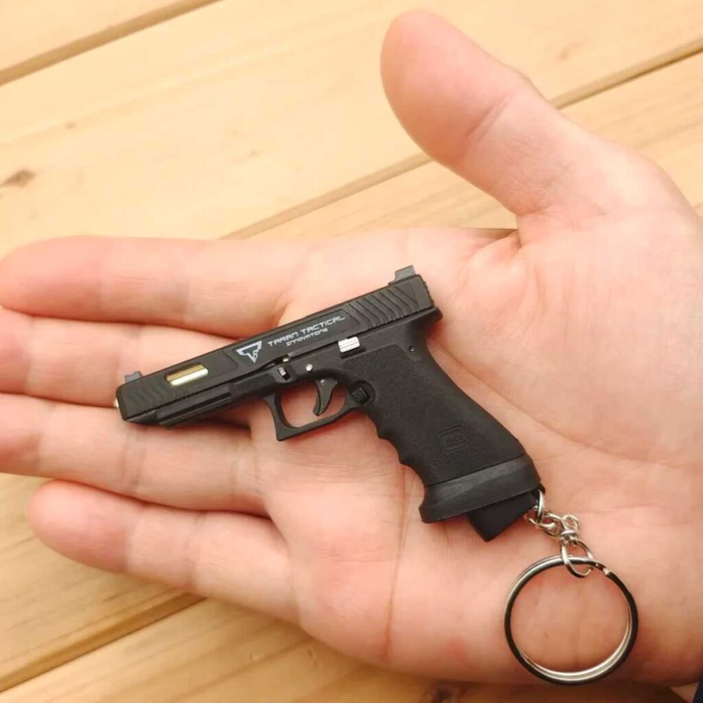United States Toy Mini gun Keychain Market Analysis Report