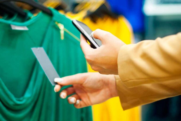 How Technology is Reshaping the Apparel Supply Chain