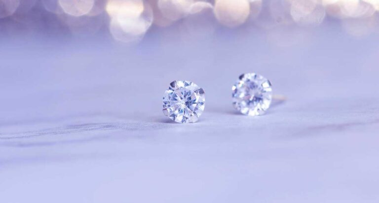 Rare Carat: A Key Player in the Online Diamond Marketplace