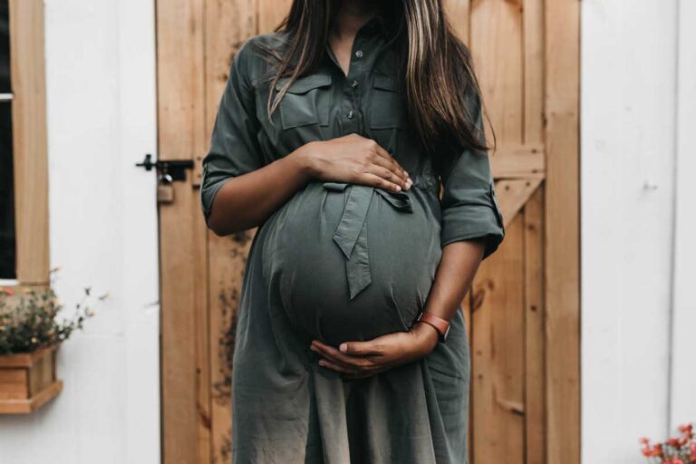 What You Need to Know About Becoming a Surrogate