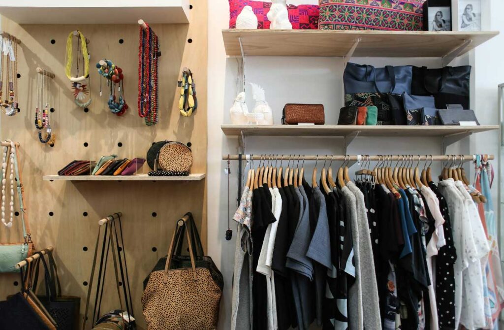 Essential Pieces Every Minimalist Wardrobe Needs