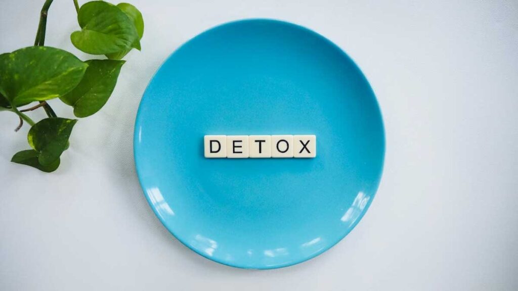 Pre-Holiday Reset and Renew: Tips for a Holistic Detox